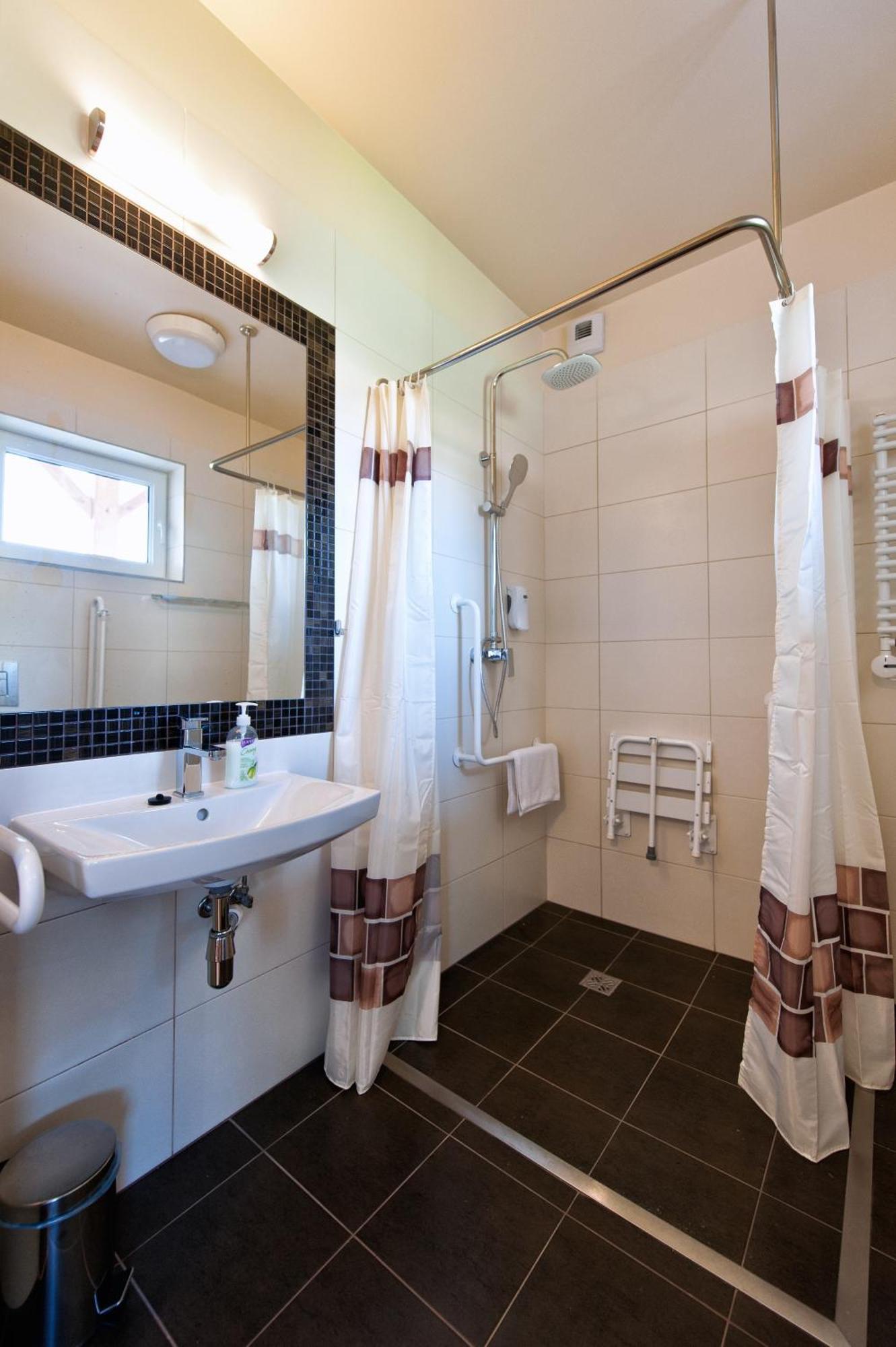 Swietokrzyska Polana - Medical Resort Chrusty Bagian luar foto